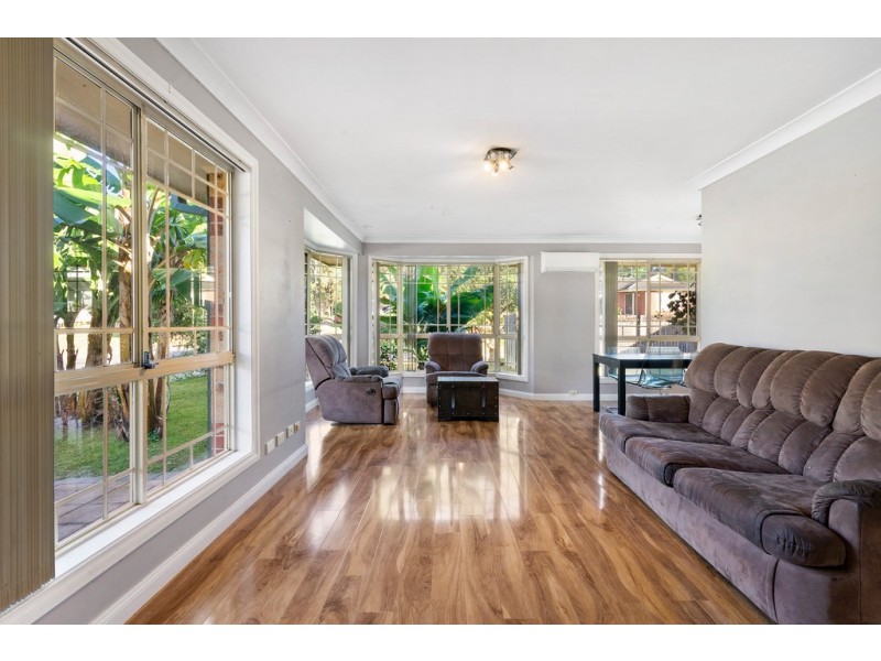 3 Oriole Street, Glenmore Park NSW 2745