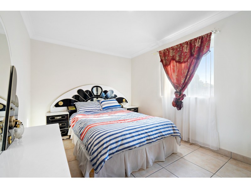 11 Twickenham Avenue, Cambridge Park NSW 2747