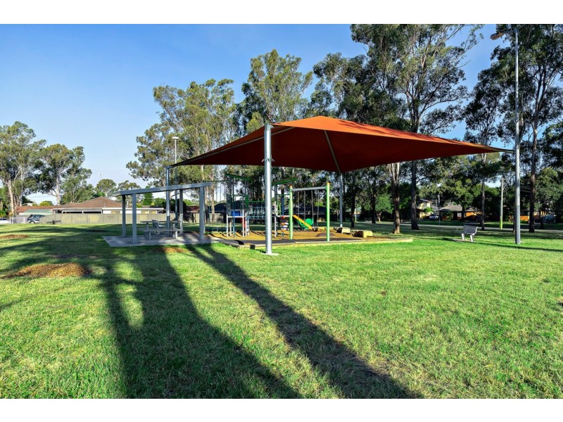 11 Twickenham Avenue, Cambridge Park NSW 2747