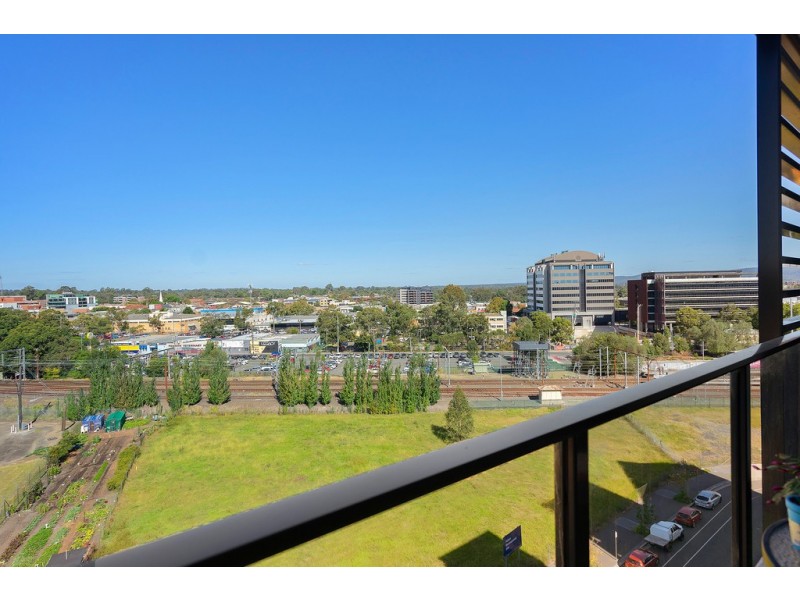 908/81B Lord Sheffield Circuit, Penrith NSW 2750