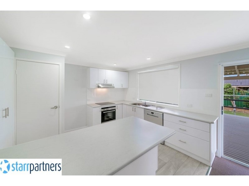 10 Hatchinson Crescent, Jamisontown NSW 2750