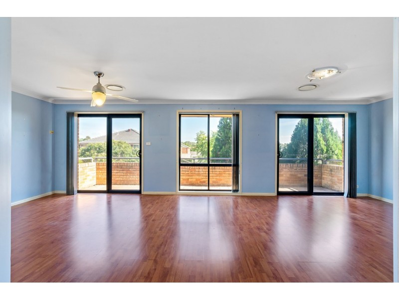 26 Waterford Way, Glenmore Park NSW 2745