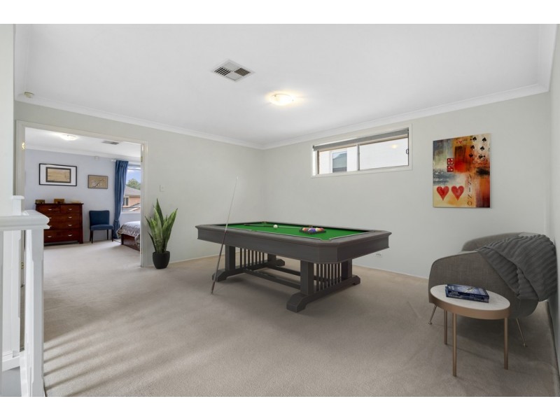 15 Kingsfield Avenue, Glenmore Park NSW 2745