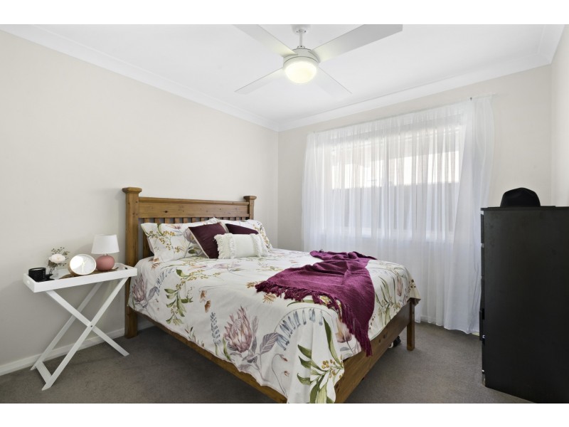 1 Lyora Street, Glenmore Park NSW 2745