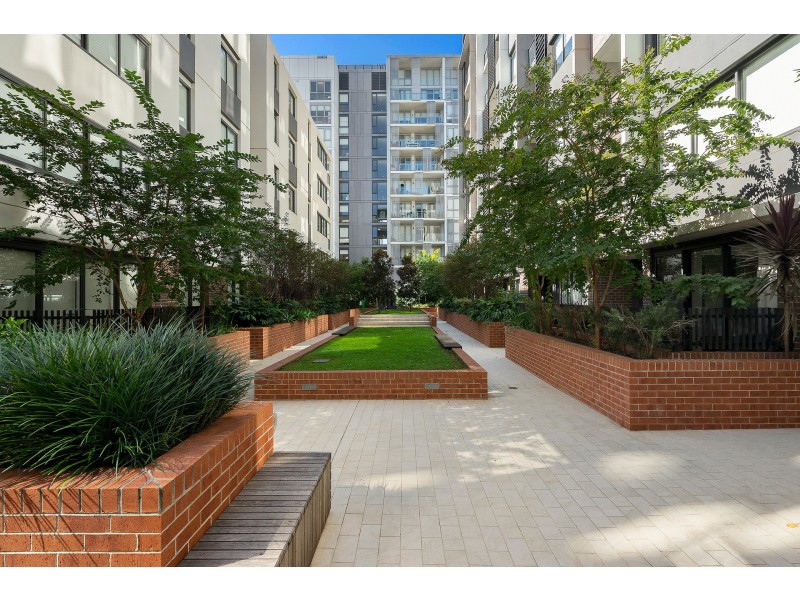 908/81B Lord Sheffield Circuit, Penrith NSW 2750