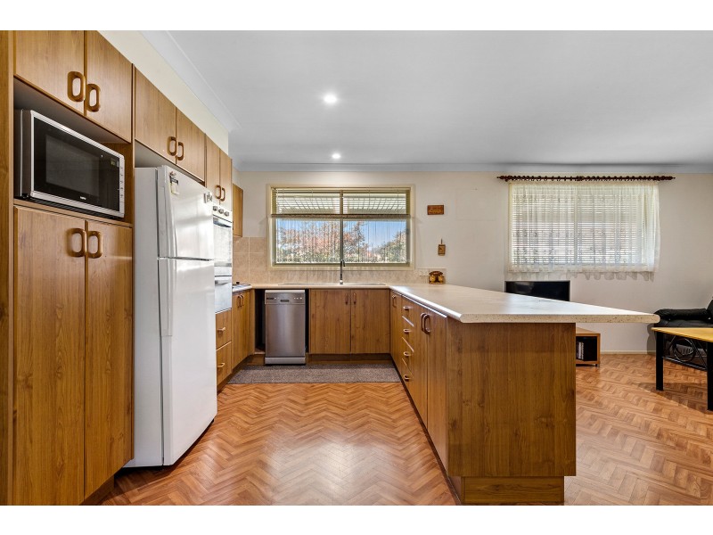 23 Tarrabundi Drive, Glenmore Park NSW 2745