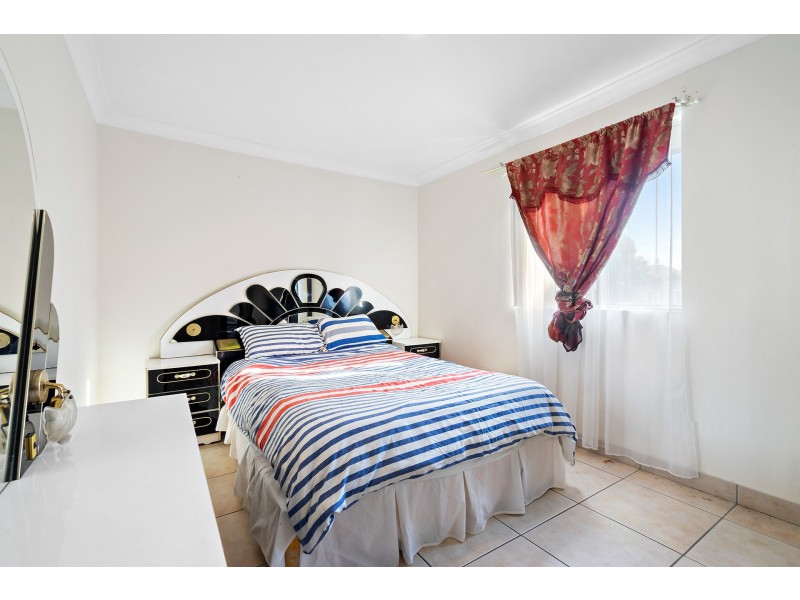 11 Twickenham Avenue, Cambridge Park NSW 2747