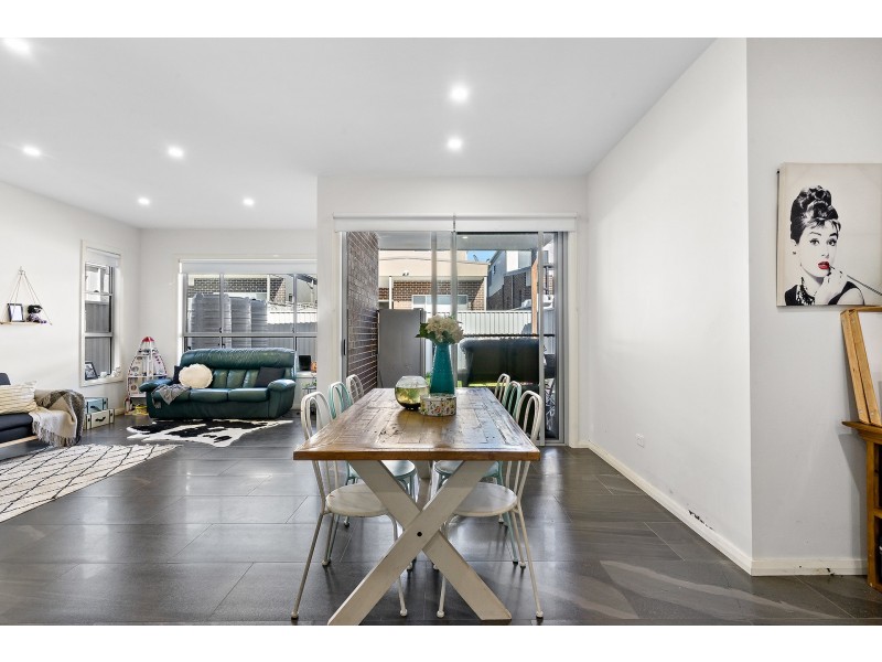 49 Deerubbin Drive, Glenmore Park NSW 2745