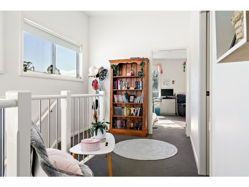 49 Deerubbin Drive, Glenmore Park NSW 2745