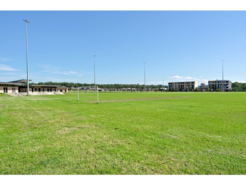 49 Deerubbin Drive, Glenmore Park NSW 2745