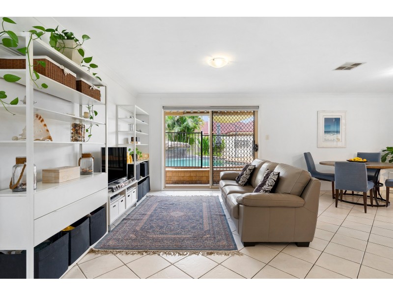 15 Kingsfield Avenue, Glenmore Park NSW 2745