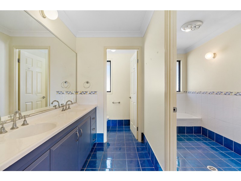 26 Waterford Way, Glenmore Park NSW 2745