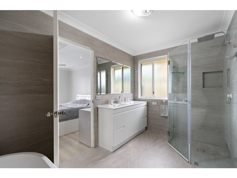 35 Kumbara Close, Glenmore Park NSW 2745