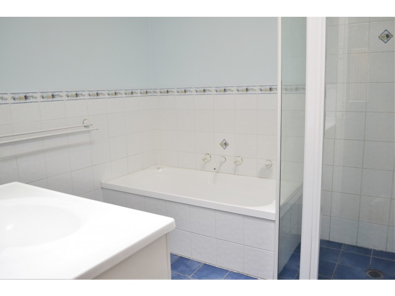 4 Reindeer Place, Werrington NSW 2747