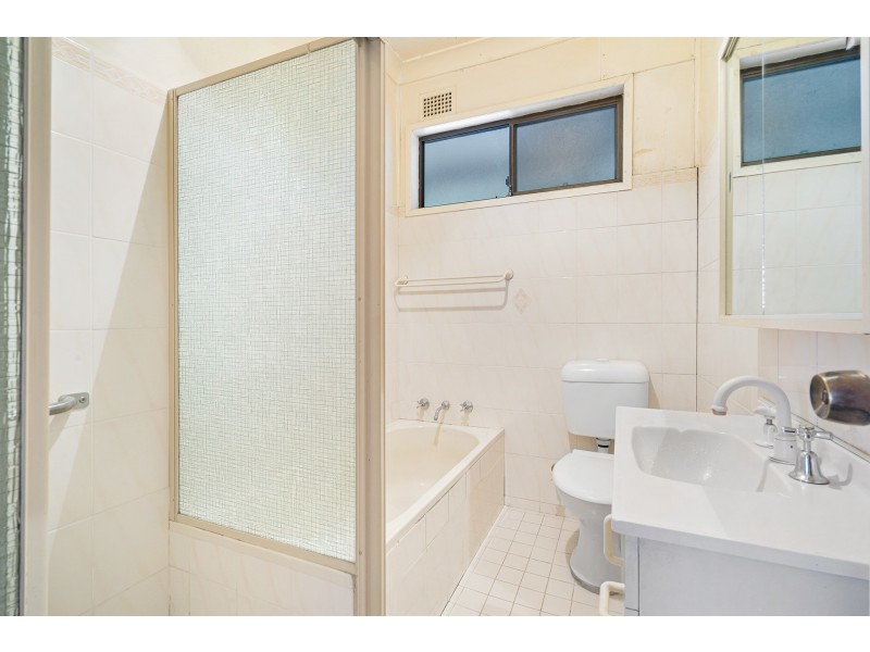 8 Cooper Street, Penrith NSW 2750