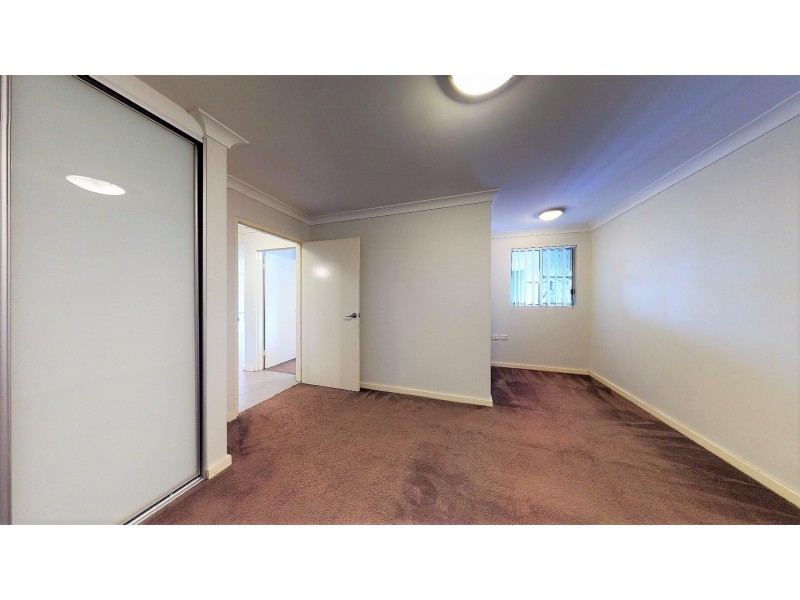 2/2 Dressler Court, Holroyd NSW 2142