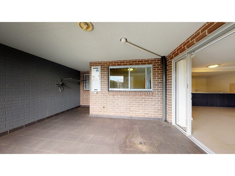 2/2 Dressler Court, Holroyd NSW 2142