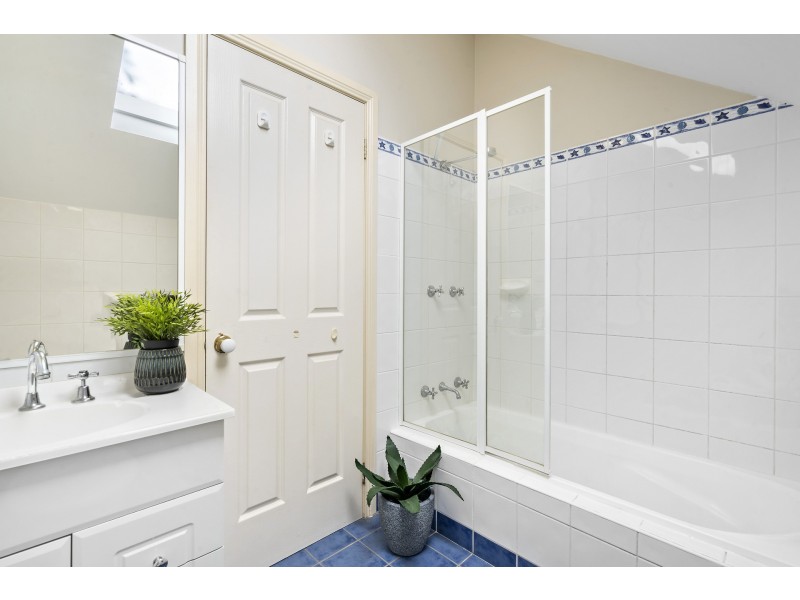 3/7 Barry Street, Cambridge Park NSW 2747