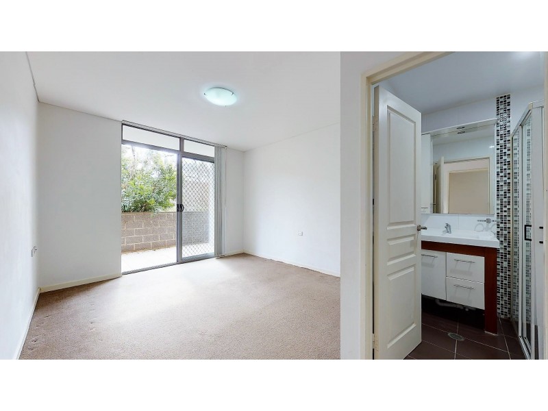 31/28 Brickworks Drive, Holroyd NSW 2142