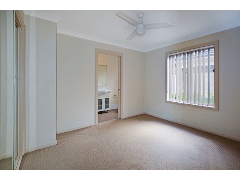 2/27 Eton Road, Cambridge Park NSW 2747