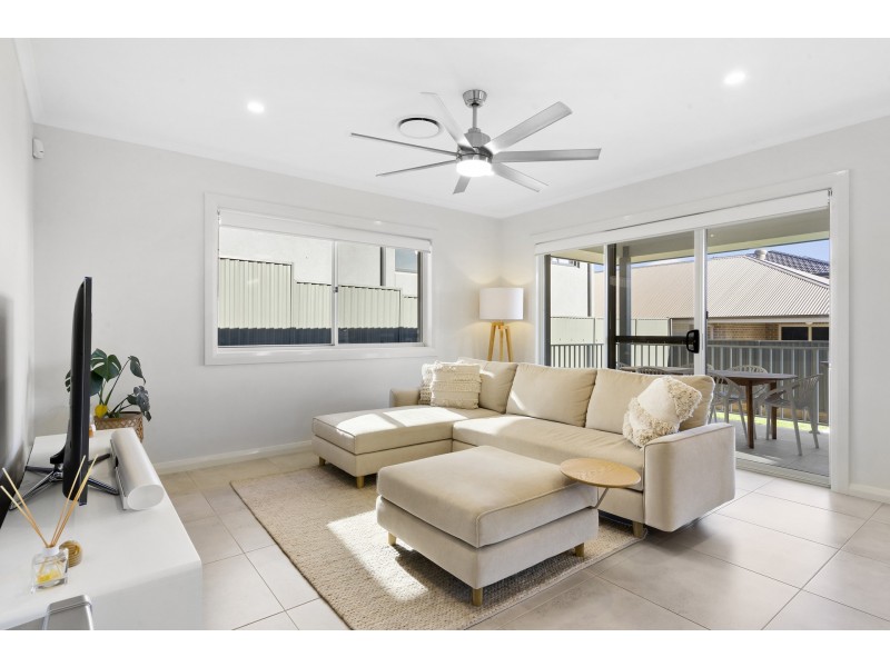 70 Leppington House Drive, Denham Court NSW 2565