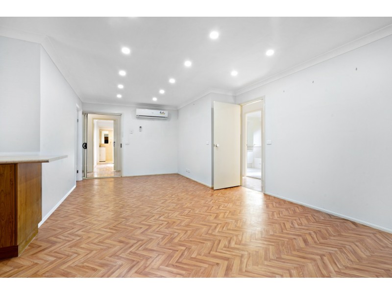 23 Tarrabundi Drive, Glenmore Park NSW 2745