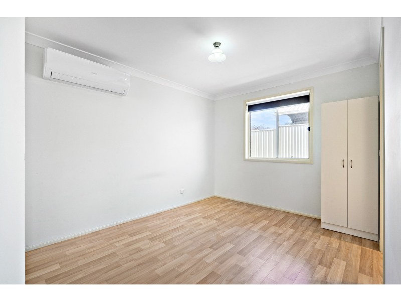 23 Tarrabundi Drive, Glenmore Park NSW 2745