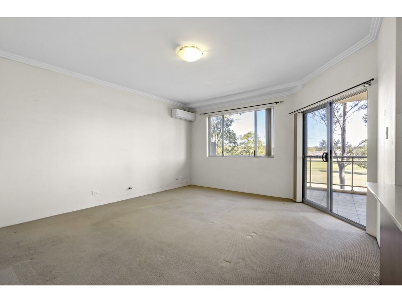 19/14 Parkes Avenue, Werrington NSW 2747