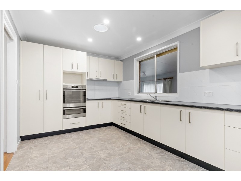 6 Gilbert Street, Colyton NSW 2760