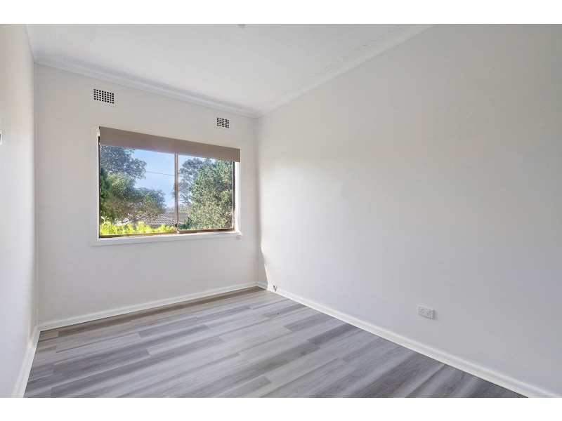 8 Cooper Street, Penrith NSW 2750