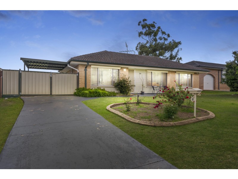 24 Dampier Avenue, Werrington County NSW 2747