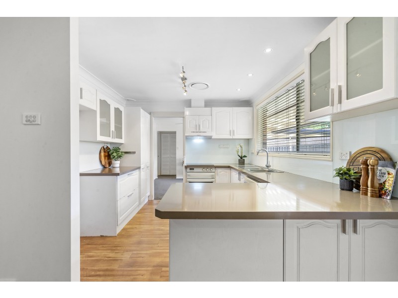 9 Blue Gum Drive, South Penrith NSW 2750