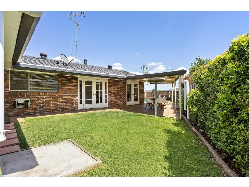 9 Blue Gum Drive, South Penrith NSW 2750