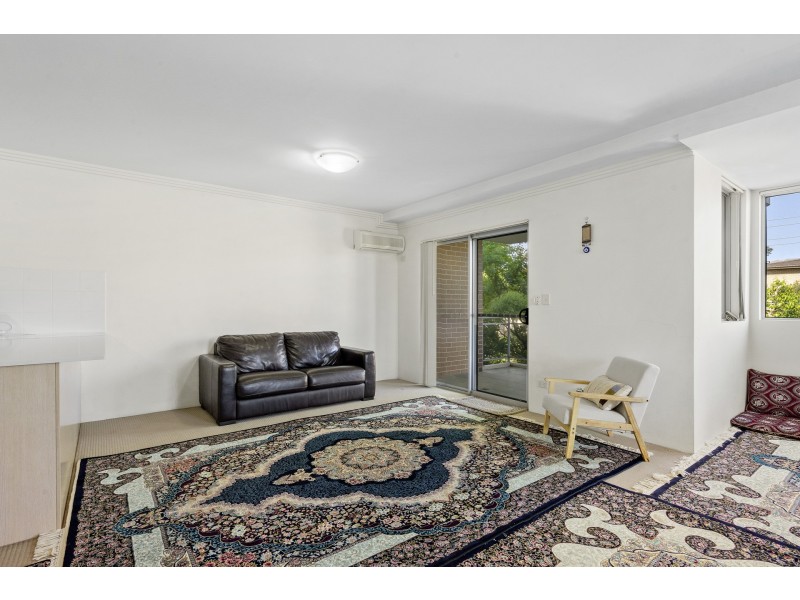 8/3-5 Garner Street, St Marys NSW 2760
