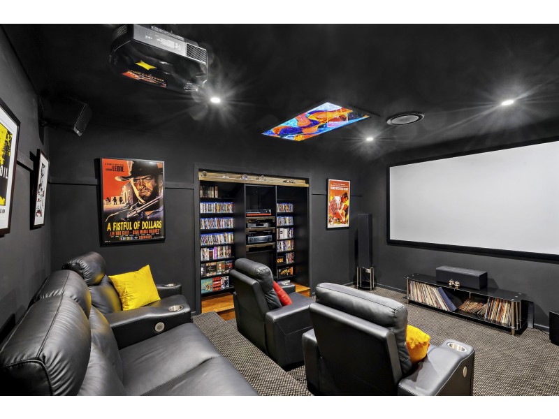 8 Macadamia Court, Kingswood NSW 2747