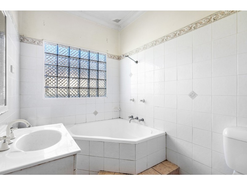 113 & 115 Cambridge Street, Cambridge Park NSW 2747