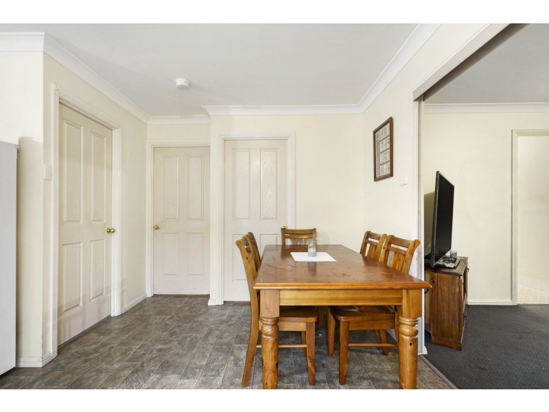 1a Andrew Thompson Place, Colyton NSW 2760