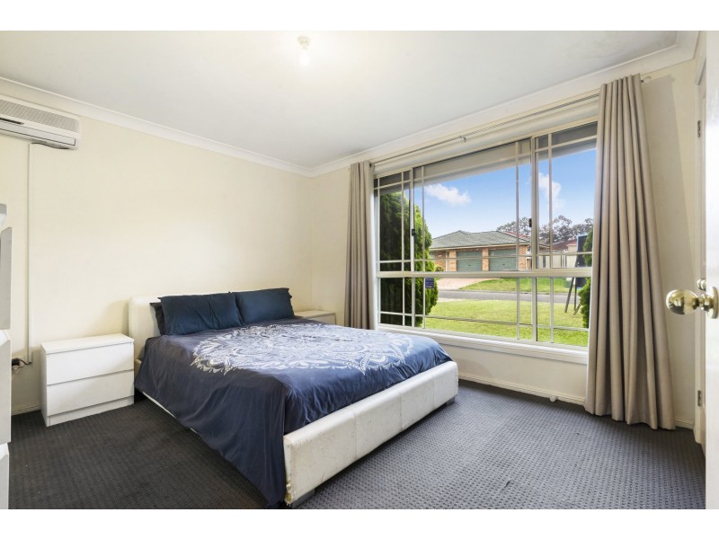 1a Andrew Thompson Place, Colyton NSW 2760