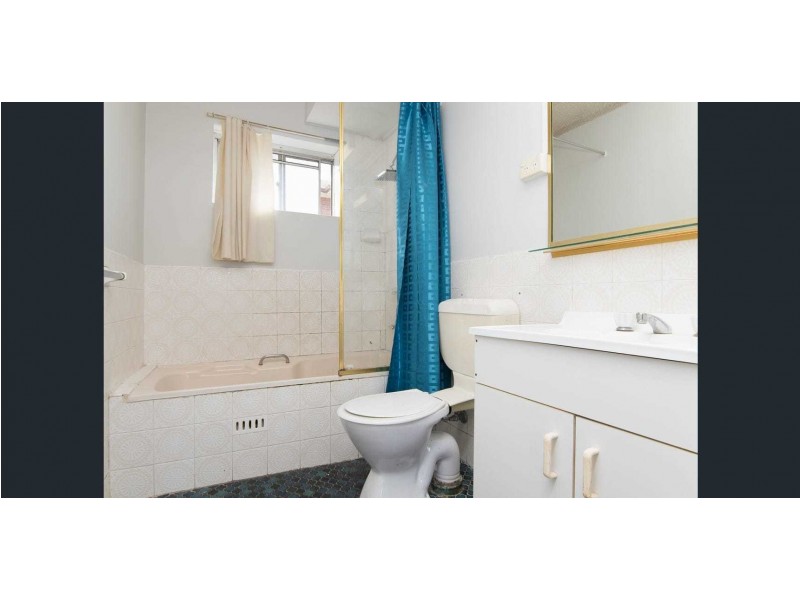 2/12 Thurston Street, Penrith NSW 2750