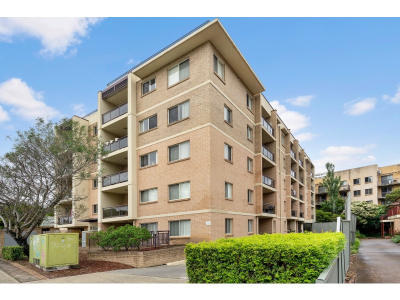 11/2-4 Fifth Avenue, Blacktown NSW 2148
