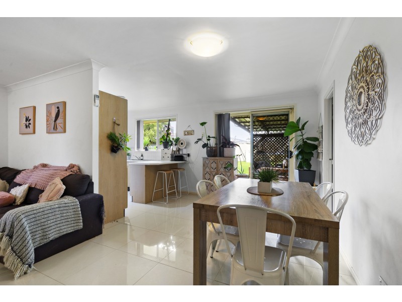 6 Dillwynia Drive, Glenmore Park NSW 2745