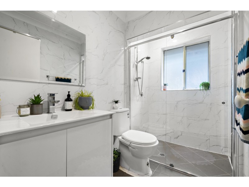 6 Dillwynia Drive, Glenmore Park NSW 2745