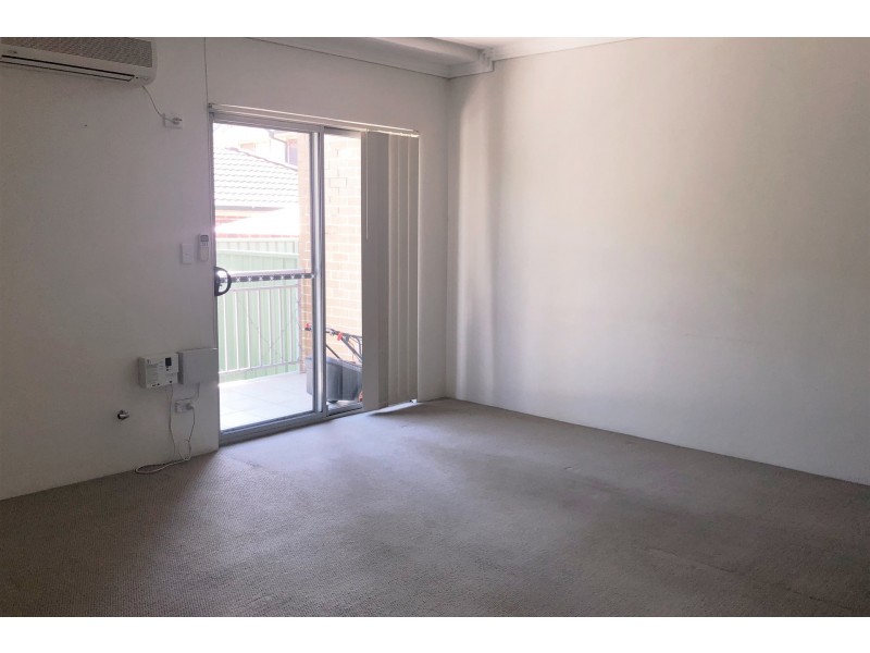 5/13 Regentville Road, Jamisontown NSW 2750