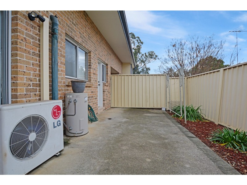 2/70 Stafford Street, Kingswood NSW 2340