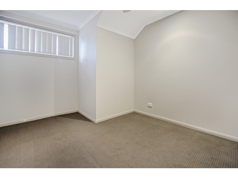 2/70 Stafford Street, Kingswood NSW 2340