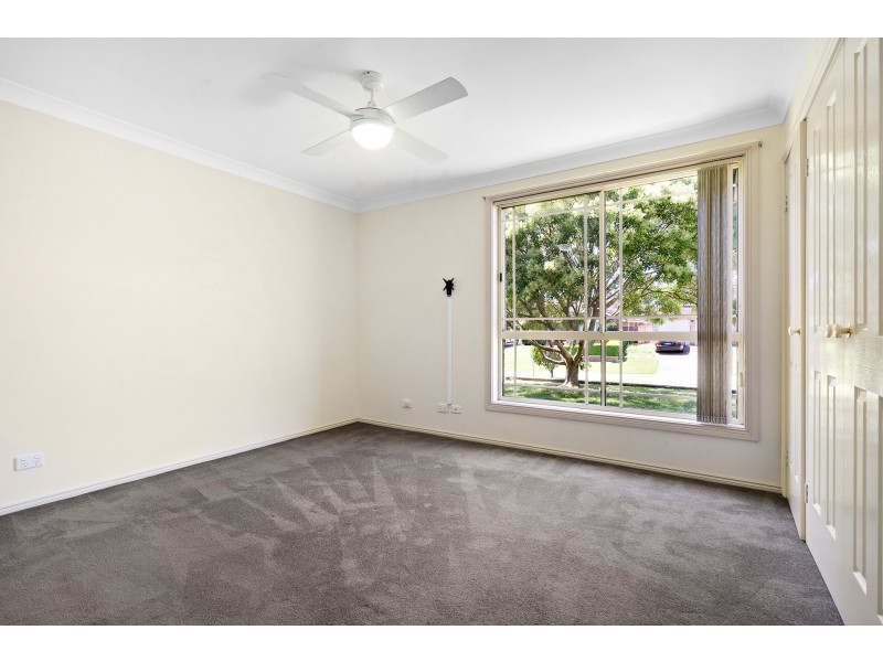 33 Camellia Avenue, Glenmore Park NSW 2745