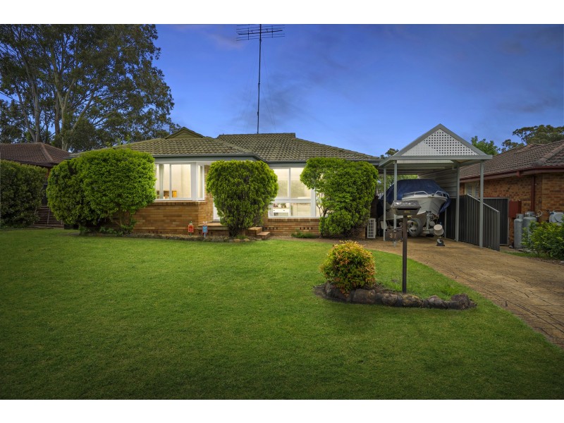 37  Carinda Drive, South Penrith NSW 2750