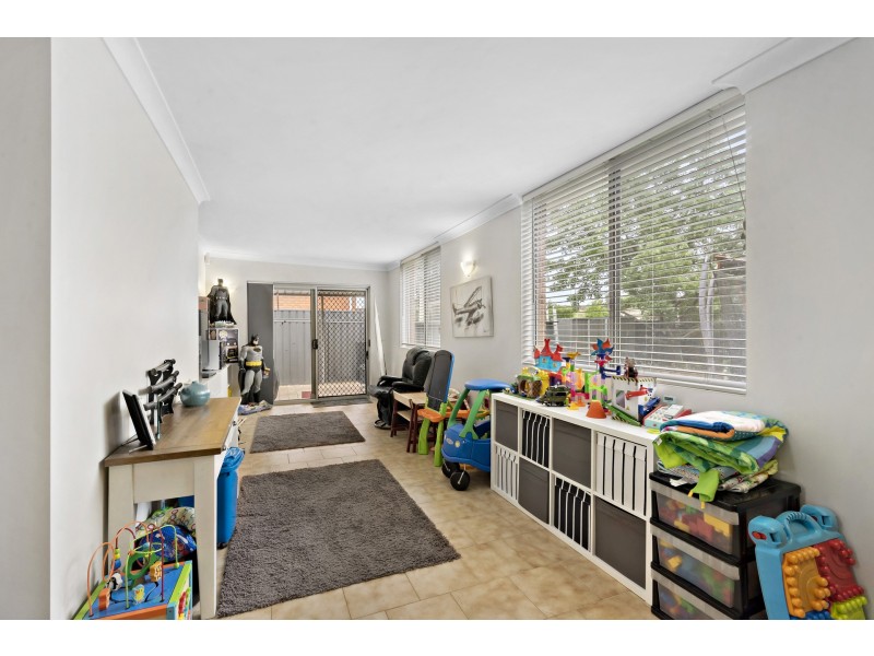 37  Carinda Drive, South Penrith NSW 2750