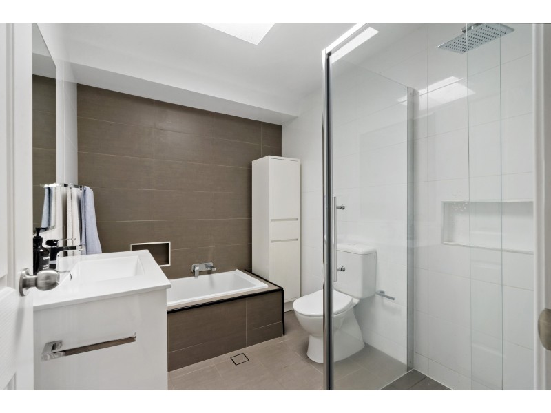 37  Carinda Drive, South Penrith NSW 2750