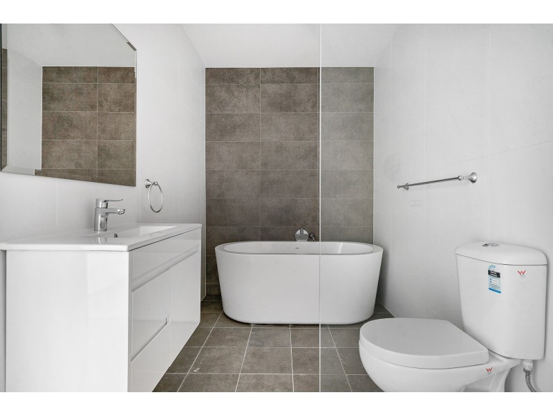 3/71 Deerubbin Drive, Glenmore Park NSW 2745